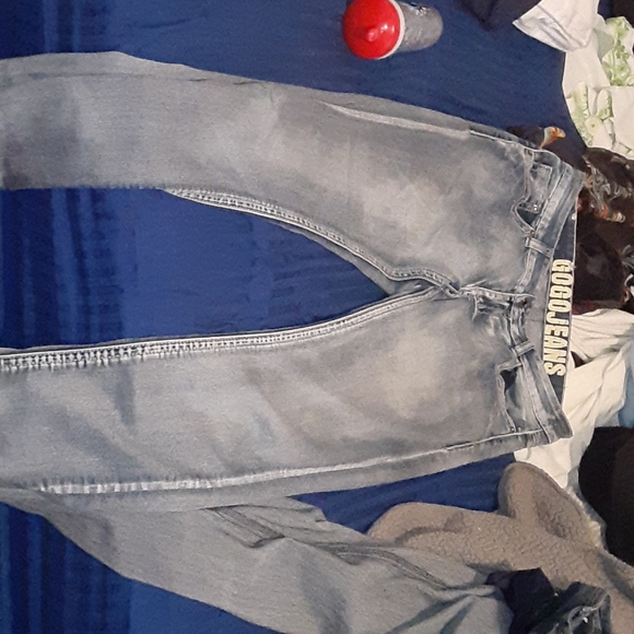 Pants - Picture 2 of 3